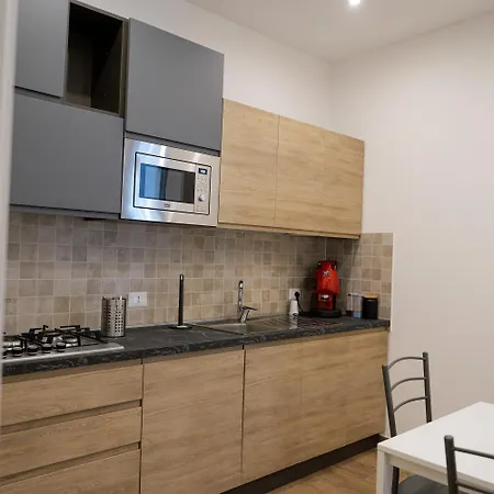 Crystal Space Apartment